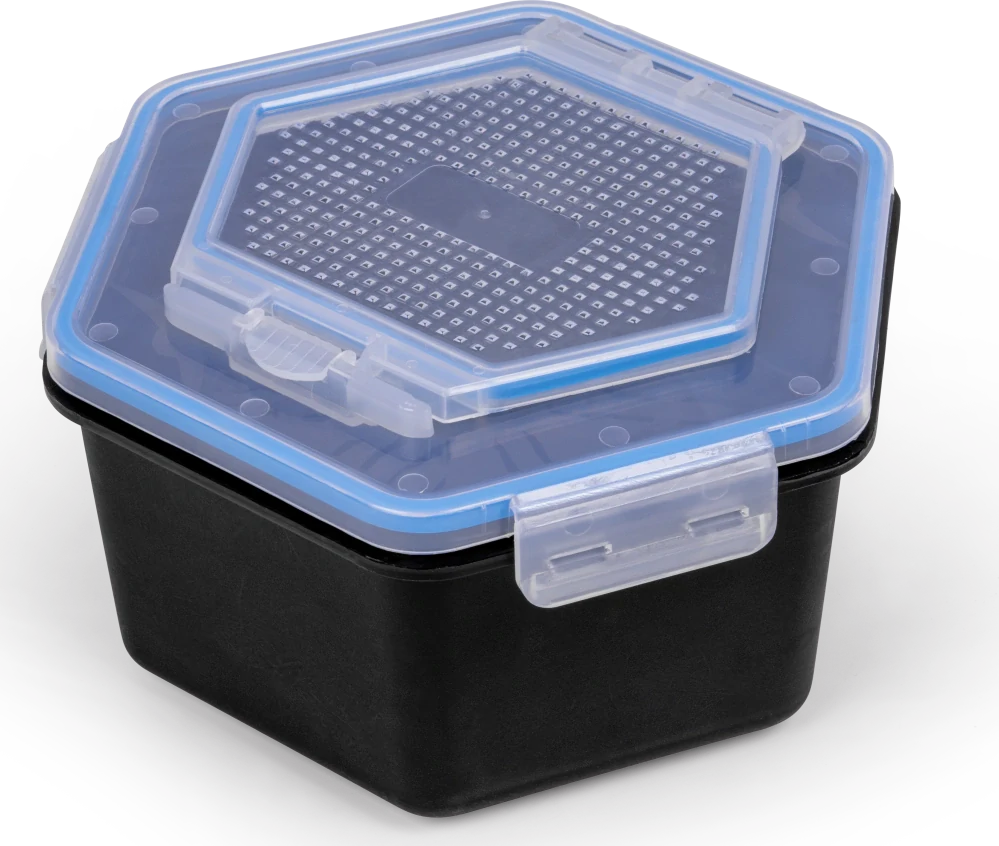 Krabička Zebco Secure-Lock Bait Box And Sieve 2L