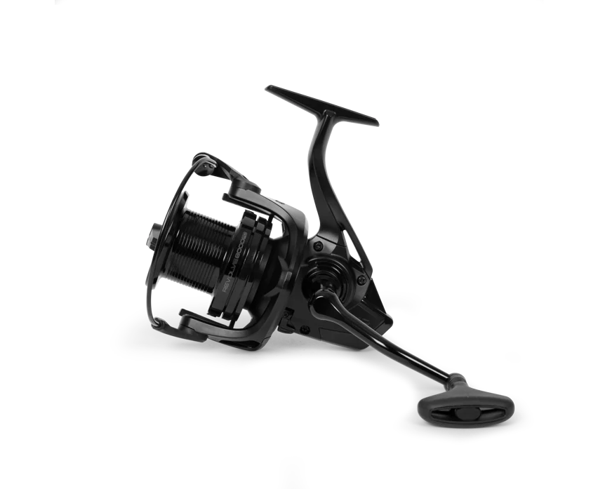 Naviják Avid Carp Revolve 8000FD