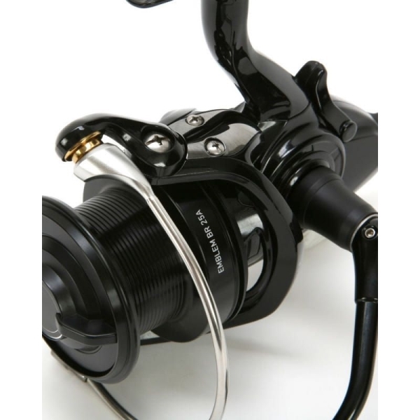Naviják Daiwa Emblem BR 25A