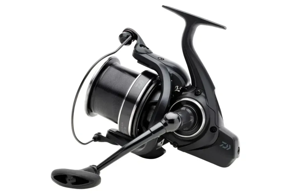 Naviják Daiwa Emblem 35 SCW QD