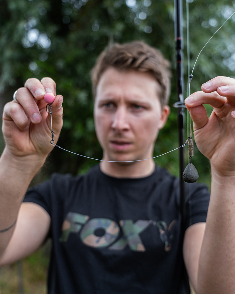 Návazcový vlasec FOX Edges Link Illusion Flurocarbon 20m 25lb/0.53mm